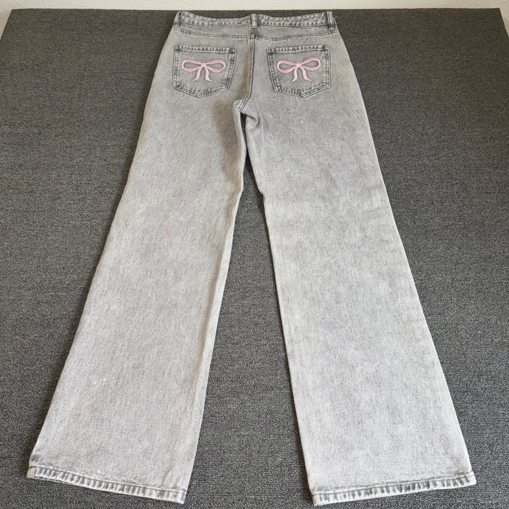 Ashley Mason Grey Acid Wash Wide Leg Jeans Pink Bow Back Pockets Size 3/26